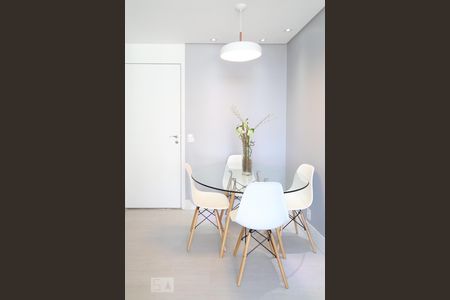 Sala de apartamento para alugar com 2 quartos, 45m² em Vila Maria, São Paulo