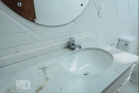 Casa à venda com 269m², 6 quartos e 2 vagasBanheiro suite