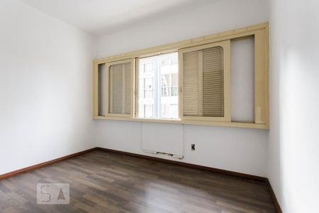 Quarto de apartamento para alugar com 2 quartos, 101m² em Moinhos de Vento, Porto Alegre