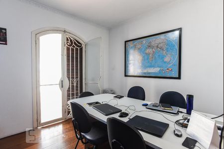 Casa para alugar com 163m², 3 quartos e 3 vagas Casa para alugar com 163m², 3 quartos e 3 vagasQuarto 2