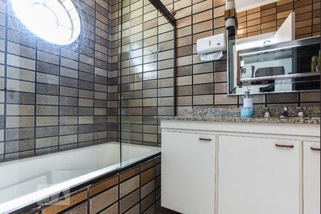 Casa para alugar com 163m², 3 quartos e 3 vagas Casa para alugar com 163m², 3 quartos e 3 vagasBanheiro da Suíte