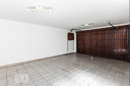 Casa para alugar com 163m², 3 quartos e 3 vagas Casa para alugar com 163m², 3 quartos e 3 vagasGaragem