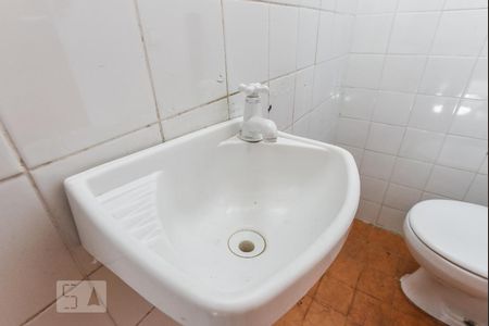 Casa para alugar com 163m², 3 quartos e 3 vagas Casa para alugar com 163m², 3 quartos e 3 vagasBanheiro de Serviço