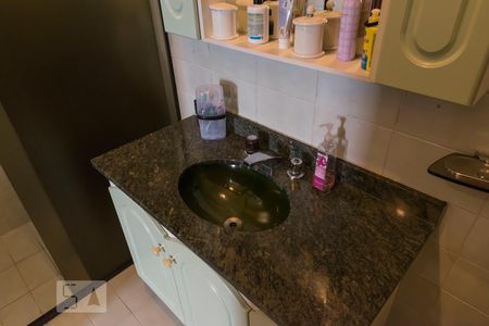 Casa à venda com 450m², 4 quartos e 8 vagas2o. Andar - Suíte 2 - Banheiro (Pia)