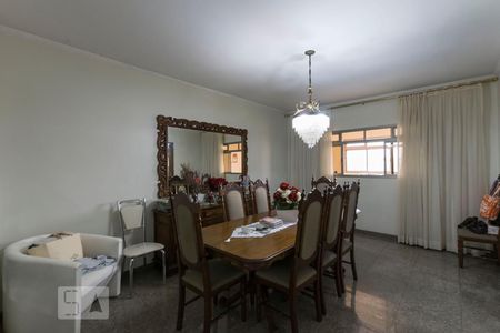 1o. Andar - Sala de casa à venda com 4 quartos, 450m² em Vila Moinho Velho, São Paulo