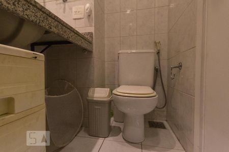 Apartamento para alugar com 103m², 3 quartos e 2 vagas Apartamento para alugar com 103m², 3 quartos e 2 vagasBanheiro (Suíte 2)