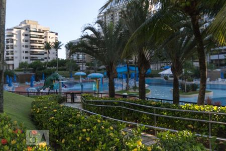 Apartamento para alugar com 103m², 3 quartos e 2 vagas Apartamento para alugar com 103m², 3 quartos e 2 vagasPiscina