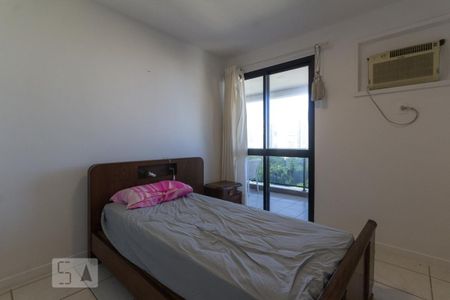 Apartamento para alugar com 103m², 3 quartos e 2 vagas Apartamento para alugar com 103m², 3 quartos e 2 vagasQuarto