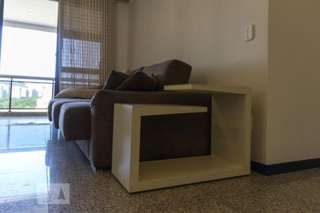 Apartamento para alugar com 103m², 3 quartos e 2 vagas Apartamento para alugar com 103m², 3 quartos e 2 vagasSala