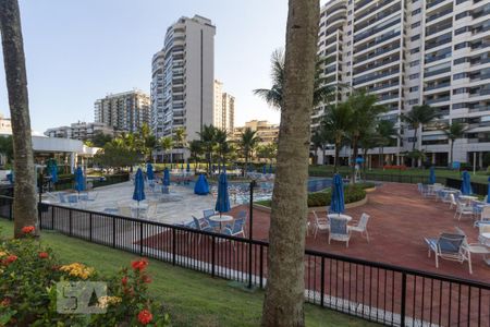 Apartamento para alugar com 103m², 3 quartos e 2 vagas Apartamento para alugar com 103m², 3 quartos e 2 vagasPiscina