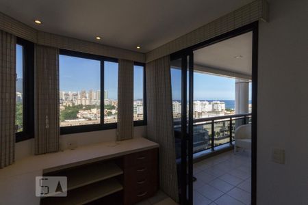 Apartamento para alugar com 103m², 3 quartos e 2 vagas Apartamento para alugar com 103m², 3 quartos e 2 vagasSuíte