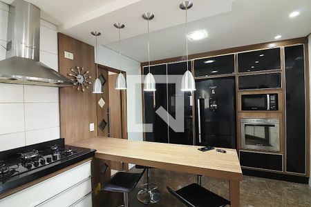 Apartamento à venda com 112m², 2 quartos e 2 vagasCozinha