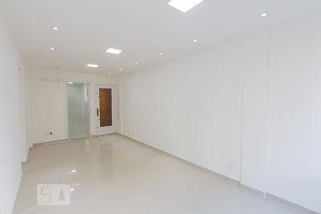 Apartamento à venda com 80m², 2 quartos e 1 vagaSala