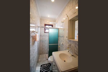 Casa à venda com 172m², 4 quartos e 1 vaga Casa à venda com 172m², 4 quartos e 1 vagaBanheiro 2