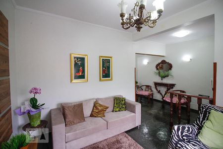 Sala de casa à venda com 4 quartos, 172m² em Vila Pompéia, São Paulo