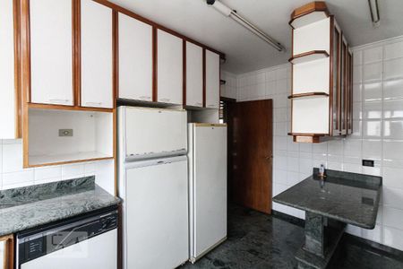 Apartamento para alugar com 168m², 3 quartos e 2 vagas Apartamento para alugar com 168m², 3 quartos e 2 vagasCozinha