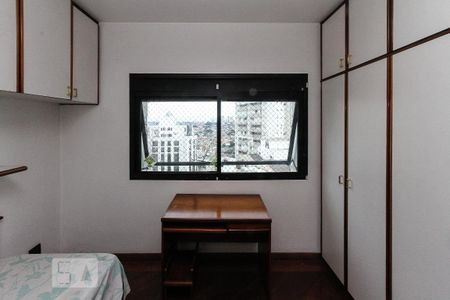 Apartamento para alugar com 168m², 3 quartos e 2 vagas Apartamento para alugar com 168m², 3 quartos e 2 vagasQuarto