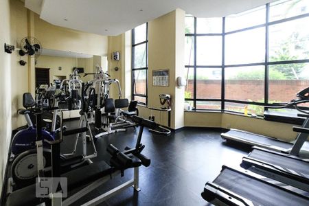 Apartamento para alugar com 168m², 3 quartos e 2 vagas Apartamento para alugar com 168m², 3 quartos e 2 vagasAcademia