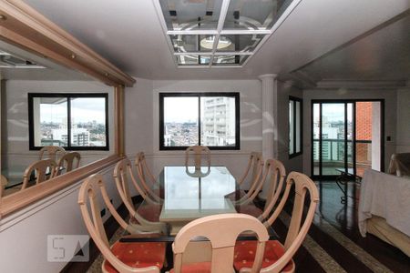 Apartamento para alugar com 168m², 3 quartos e 2 vagas Apartamento para alugar com 168m², 3 quartos e 2 vagasSala de Jantar