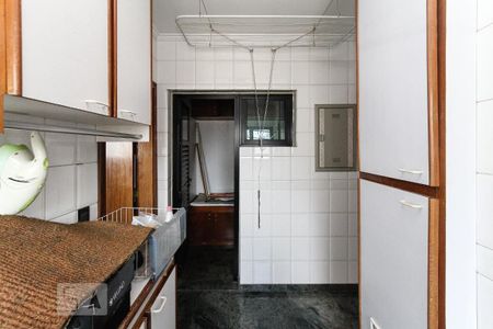 Apartamento para alugar com 168m², 3 quartos e 2 vagas Apartamento para alugar com 168m², 3 quartos e 2 vagasÁrea de Serviço