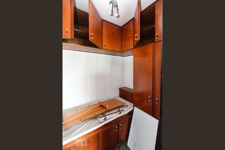 Apartamento para alugar com 168m², 3 quartos e 2 vagas Apartamento para alugar com 168m², 3 quartos e 2 vagasQuarto de Serviço