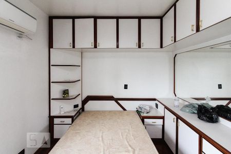 Apartamento para alugar com 168m², 3 quartos e 2 vagas Apartamento para alugar com 168m², 3 quartos e 2 vagasSuite