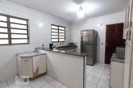 Cozinha de casa para alugar com 3 quartos, 130m² em Jardim Maia, Guarulhos