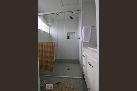 Apartamento à venda com 168m², 4 quartos e 3 vagasBanheiro da suíte 2