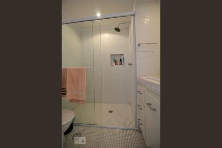 Apartamento à venda com 168m², 4 quartos e 3 vagasBanheiro da suíte 1