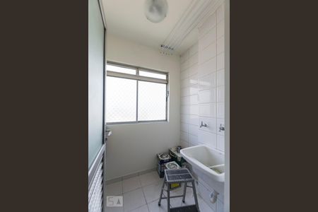 Apartamento à venda com 55m², 2 quartos e 2 vagasÁrea de serviço