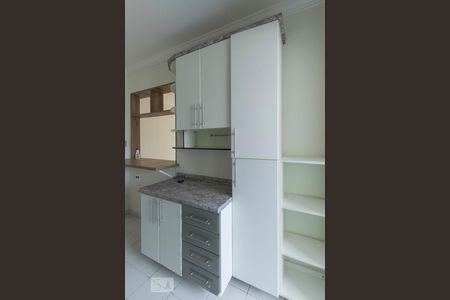 Apartamento à venda com 55m², 2 quartos e 2 vagasCozinha (Armários)