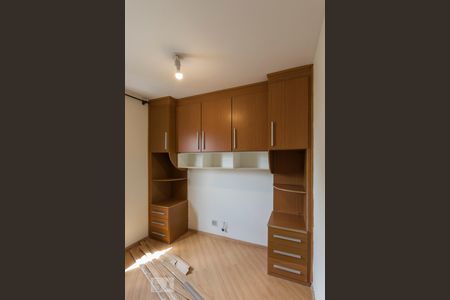 Quarto 2 (Armários) de apartamento à venda com 2 quartos, 55m² em Vila Moraes, São Paulo