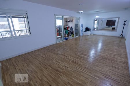 Sala de apartamento à venda com 3 quartos, 162m² em Parque Industrial Tomas Edson, São Paulo