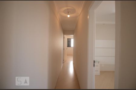 Corredor de apartamento para alugar com 2 quartos, 55m² em Saúde, São Paulo