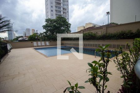 Apartamento para alugar com 130m², 4 quartos e 3 vagas Apartamento para alugar com 130m², 4 quartos e 3 vagasPiscina