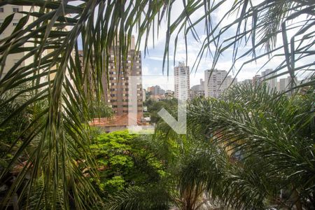 Apartamento para alugar com 130m², 4 quartos e 3 vagas Apartamento para alugar com 130m², 4 quartos e 3 vagasVista do Quarto 4