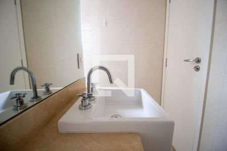 Apartamento para alugar com 130m², 4 quartos e 3 vagas Apartamento para alugar com 130m², 4 quartos e 3 vagasBanheiro das Suites