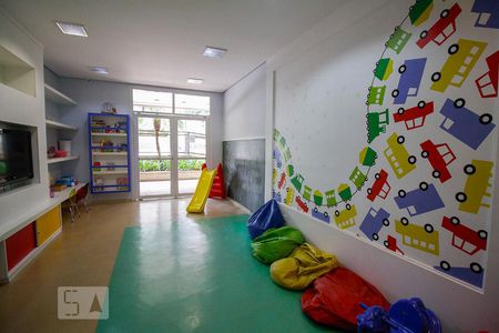 Apartamento para alugar com 130m², 4 quartos e 3 vagas Apartamento para alugar com 130m², 4 quartos e 3 vagasBrinquedoteca