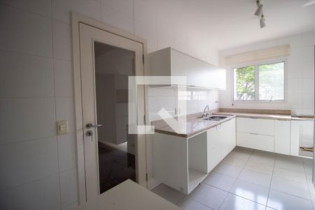 Apartamento para alugar com 130m², 4 quartos e 3 vagas Apartamento para alugar com 130m², 4 quartos e 3 vagasCozinha