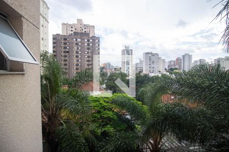 Apartamento para alugar com 130m², 4 quartos e 3 vagas Apartamento para alugar com 130m², 4 quartos e 3 vagasVista do Quarto 2