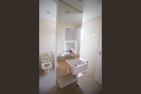 Apartamento para alugar com 130m², 4 quartos e 3 vagas Apartamento para alugar com 130m², 4 quartos e 3 vagasBanheiro das Suites