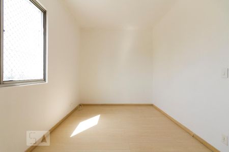 Quarto 1  de apartamento para alugar com 2 quartos, 65m² em Vila Esperança, São Paulo