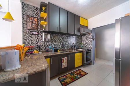 Apartamento à venda com 84m², 3 quartos e 1 vagaCozinha