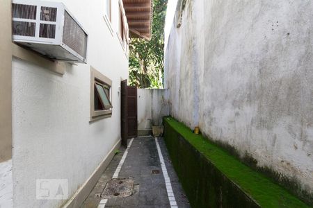 Casa à venda com 600m², 5 quartos e 4 vagasVaranda (Quarto)