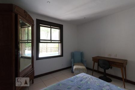 Casa à venda com 600m², 5 quartos e 4 vagasQuarto 2