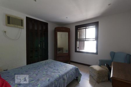 Casa à venda com 600m², 5 quartos e 4 vagasQuarto 2