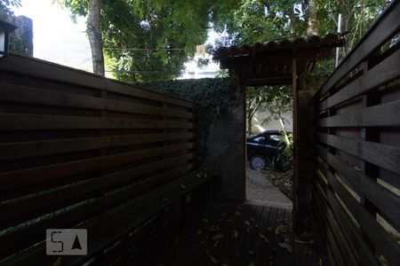 Casa à venda com 600m², 5 quartos e 4 vagasEntrada 2