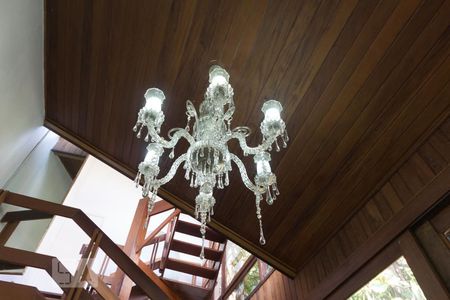 Casa à venda com 600m², 5 quartos e 4 vagasSala