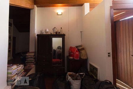 Casa à venda com 600m², 5 quartos e 4 vagasSotão