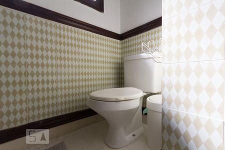 Casa à venda com 600m², 5 quartos e 4 vagasBanheiro Social